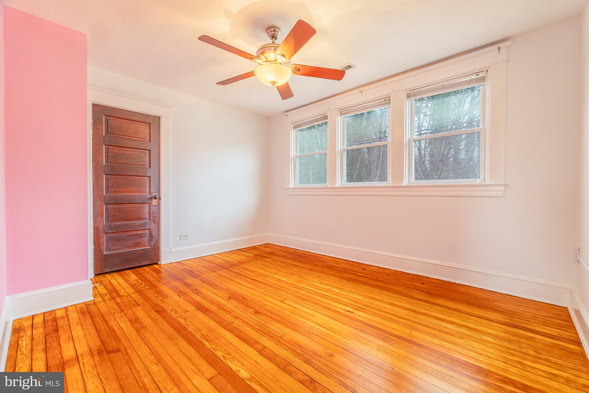 306 Maiden Choice LANE