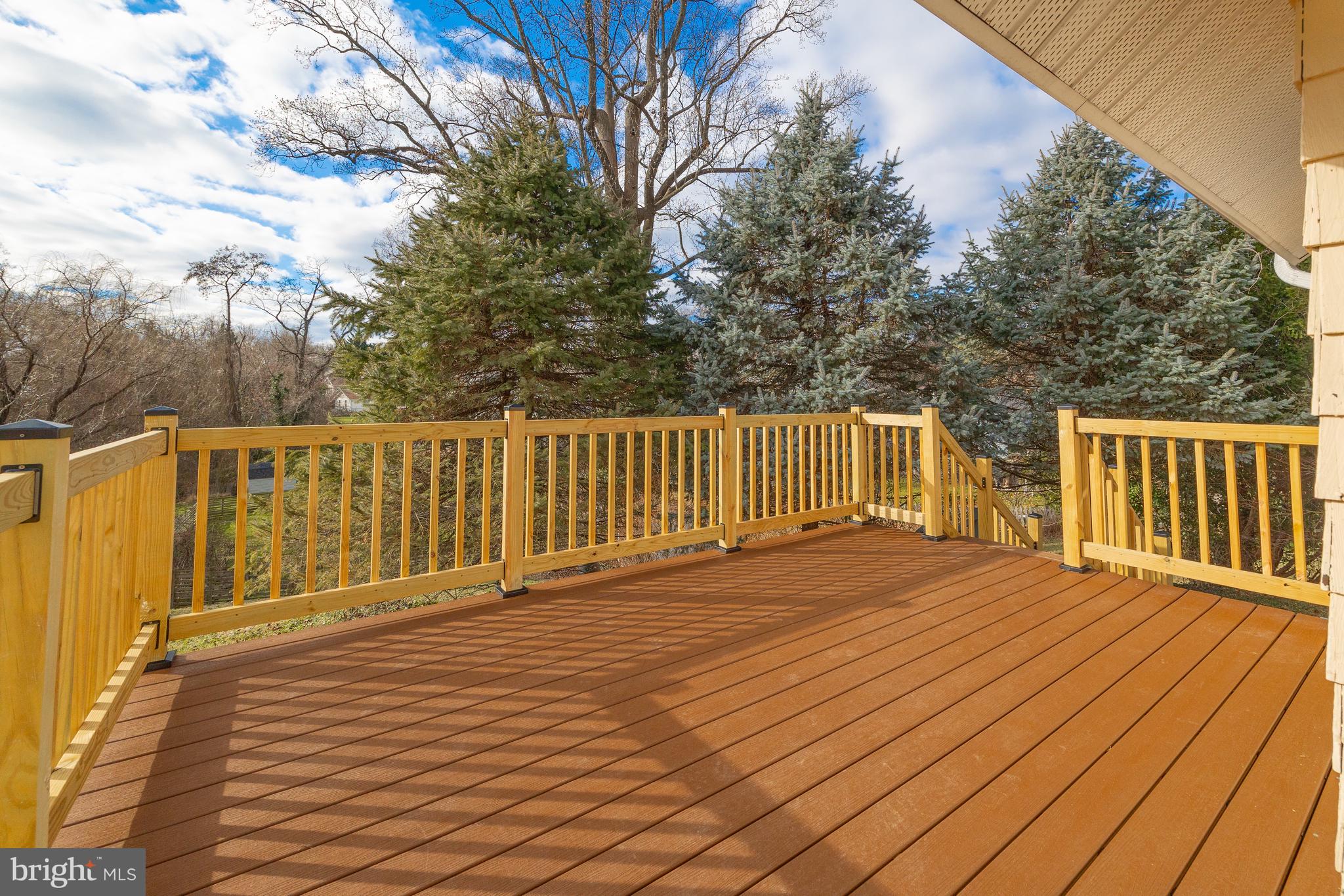 306 Maiden Choice LANE