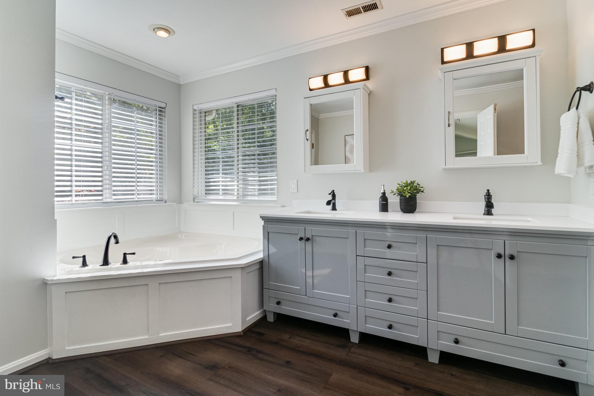 8875 LOCUST GROVE DRIVE