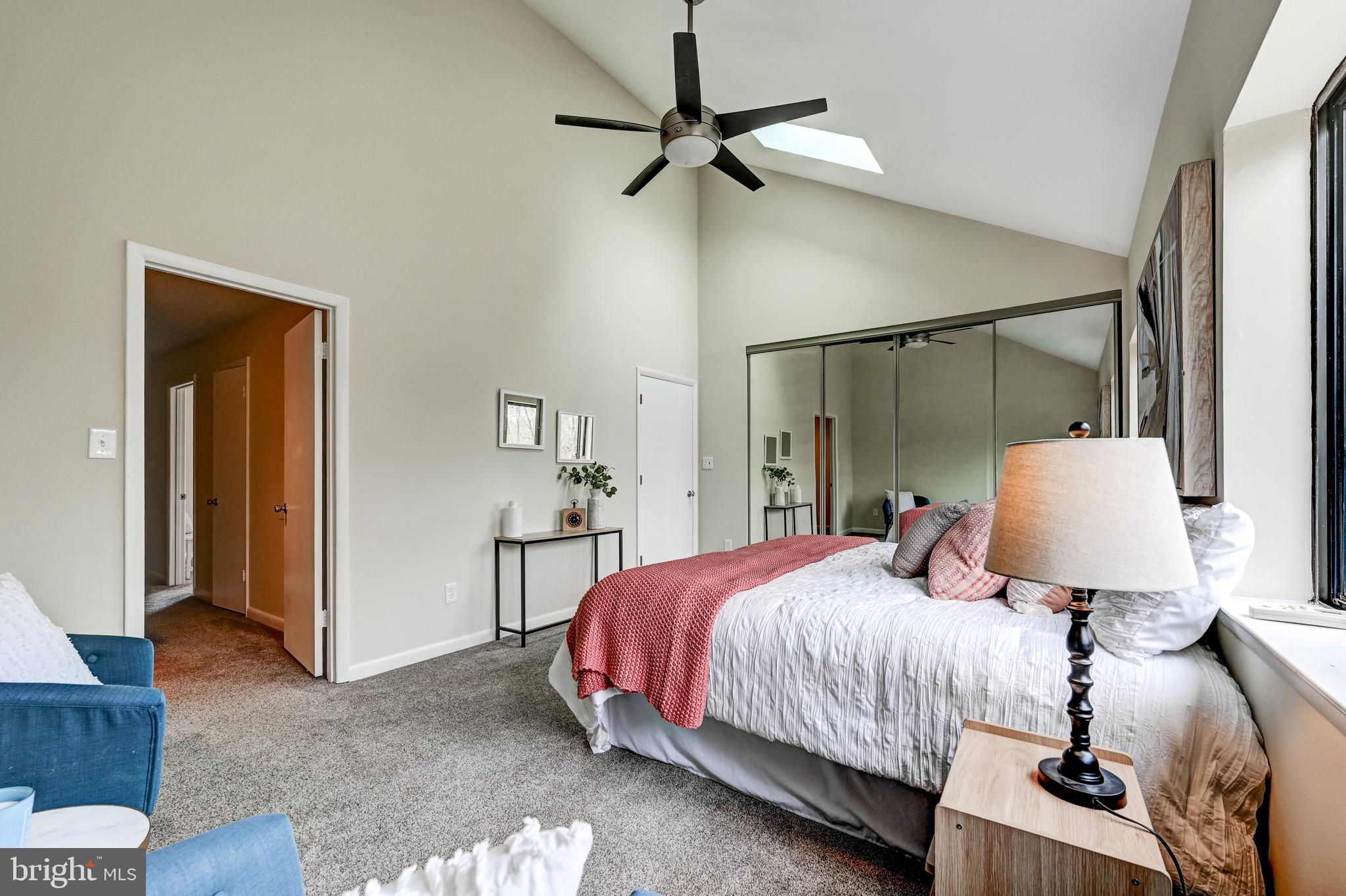 5554 Vantage Point Rd