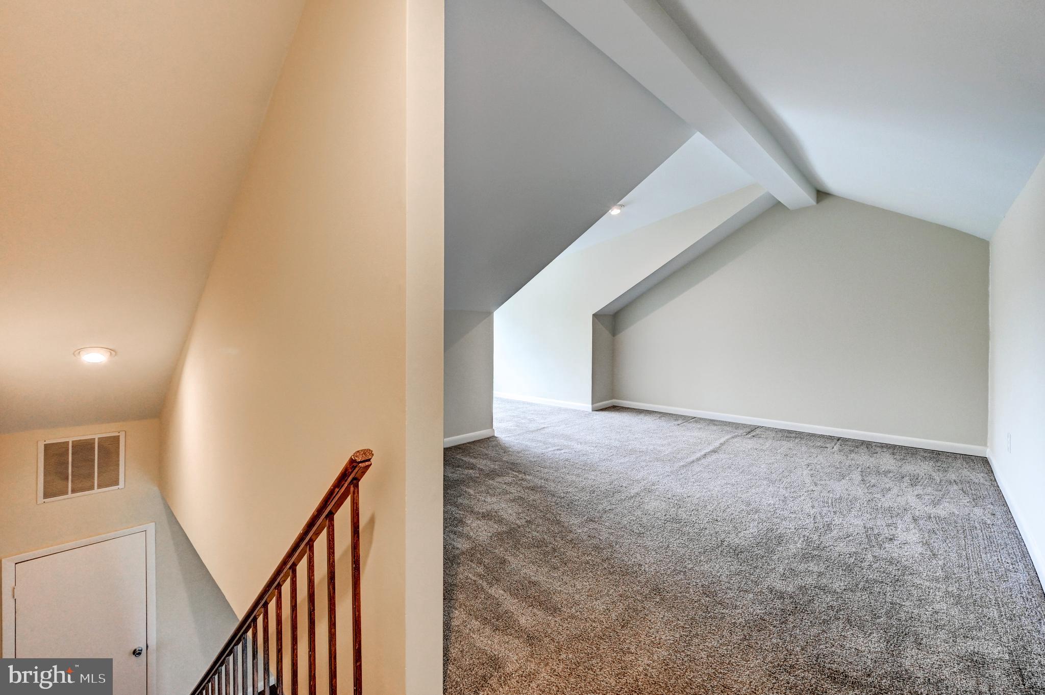 5554 Vantage Point Rd