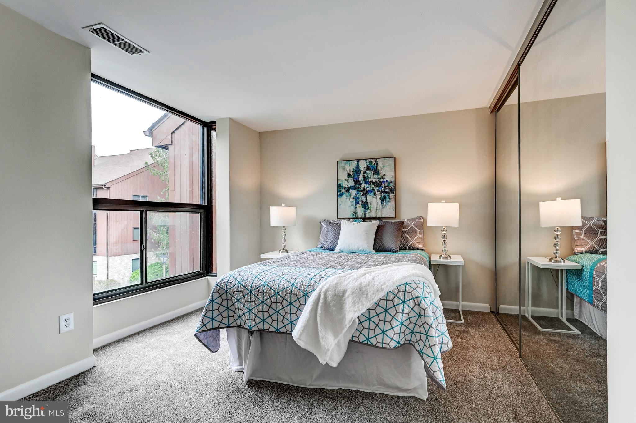 5554 Vantage Point Rd