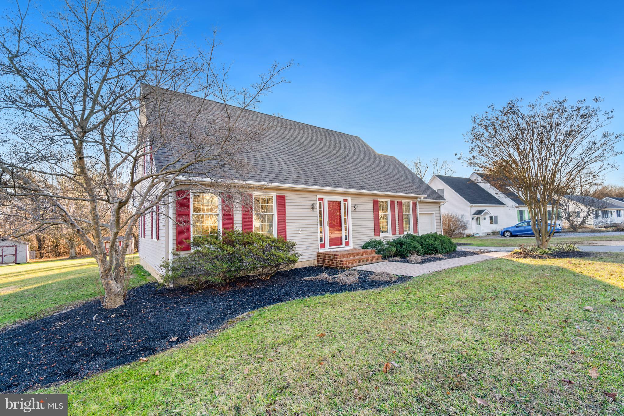 215 Devon Dr