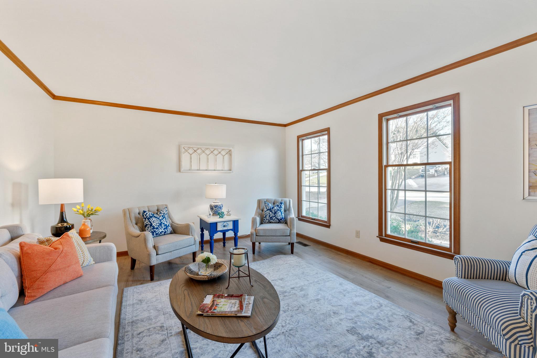215 Devon Dr