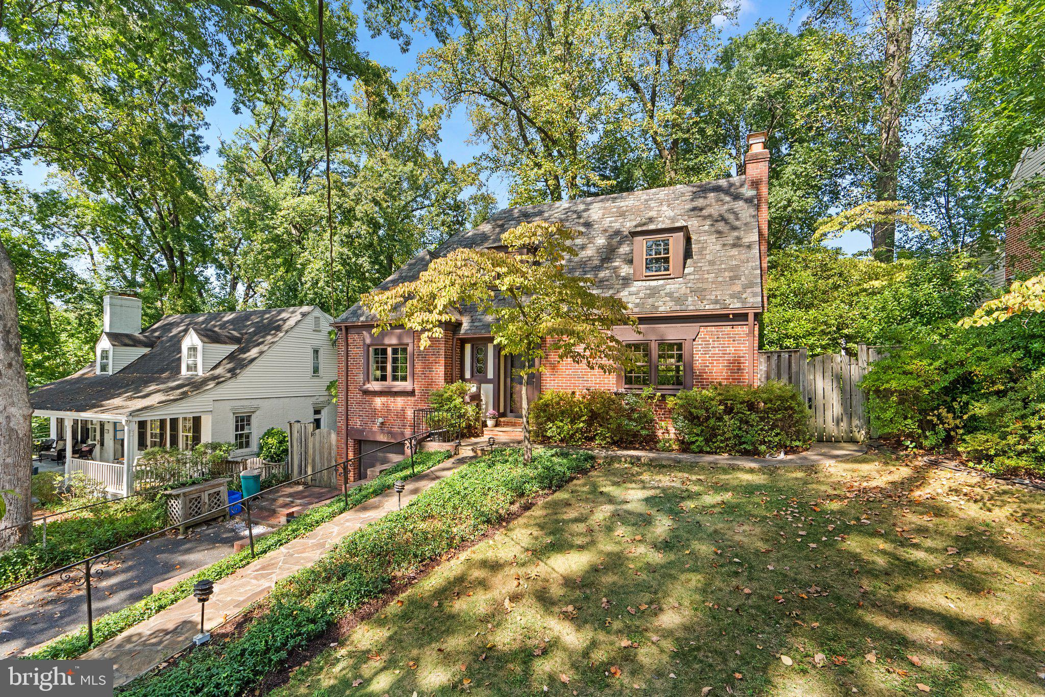 609 Dale DRIVE