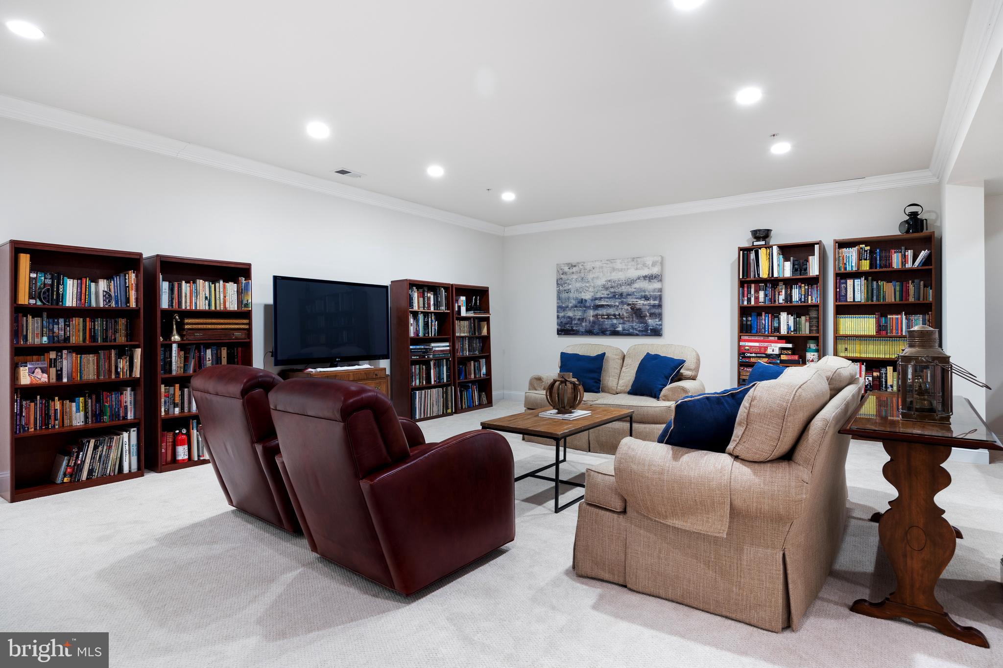 6701 Honesty Dr