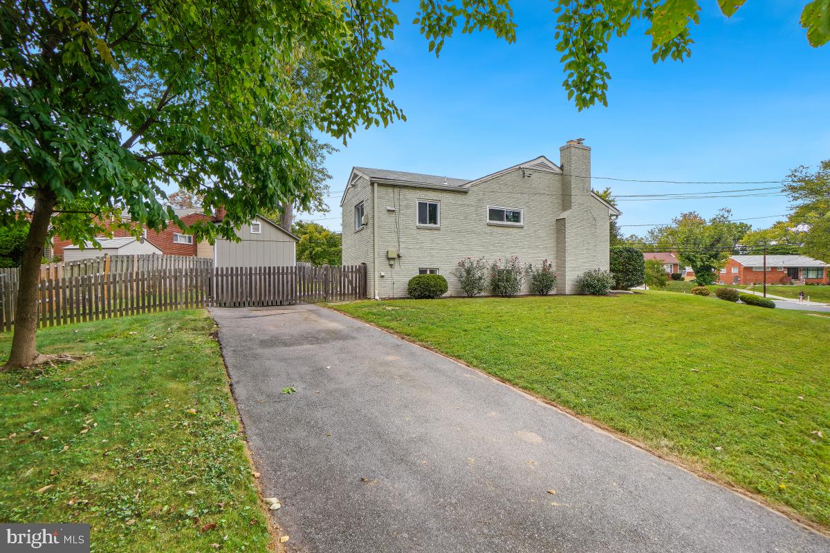 401 Royalton Rd