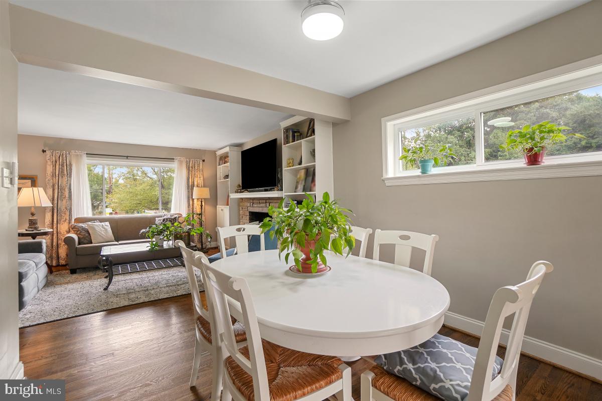 401 Royalton Rd