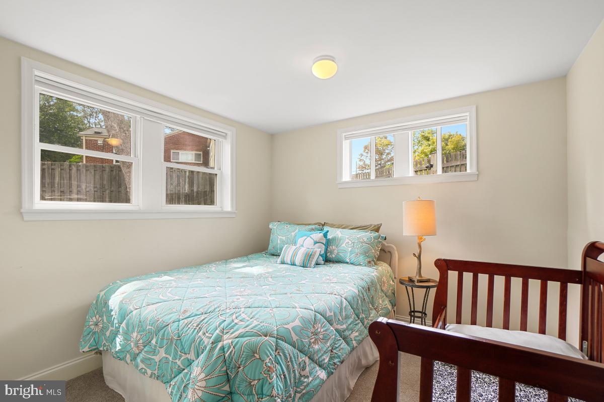 401 Royalton Rd