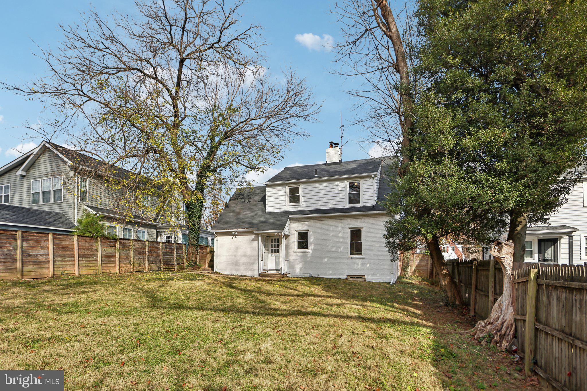 8110 Old Georgetown Rd