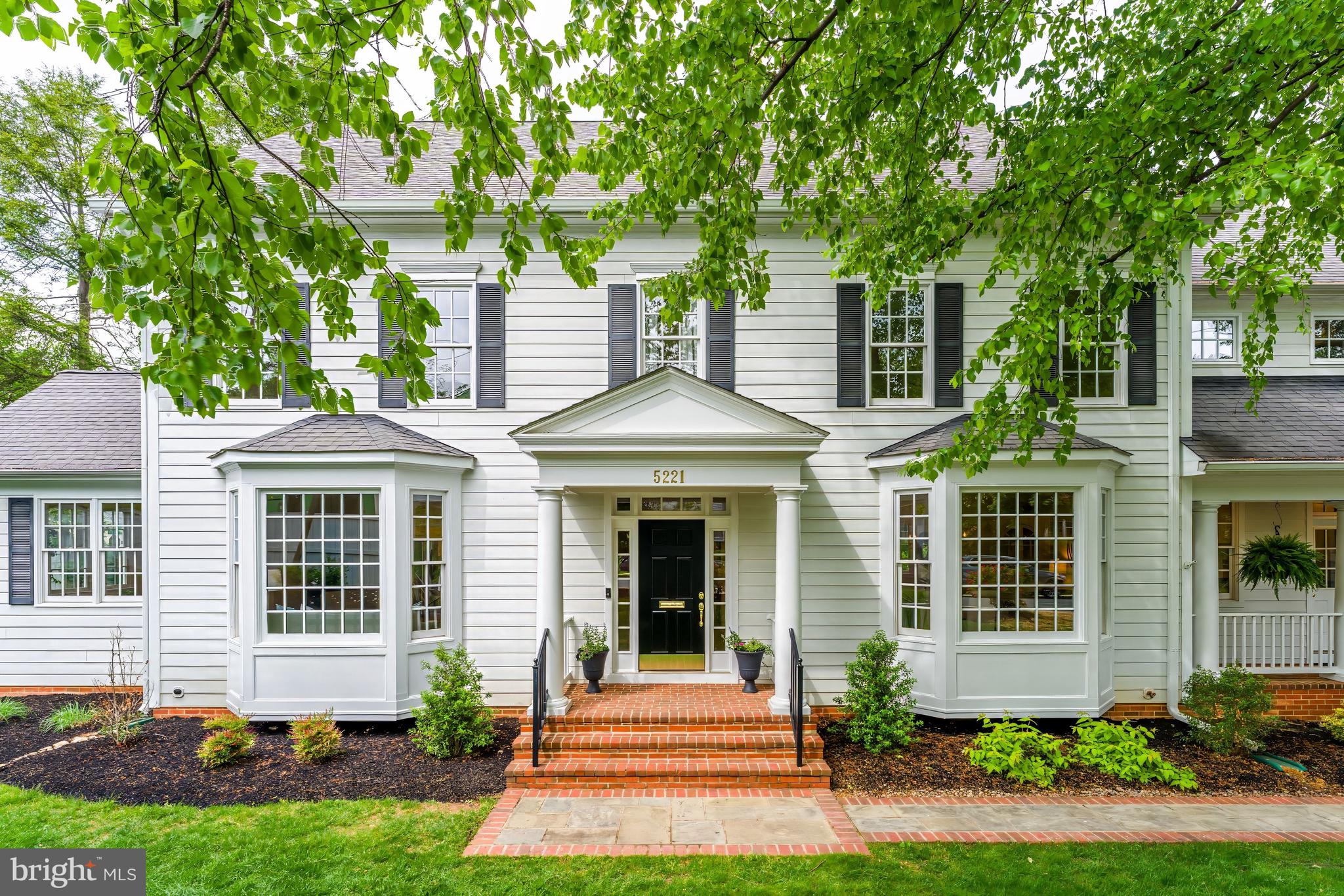 5221 LOCUST AVENUE