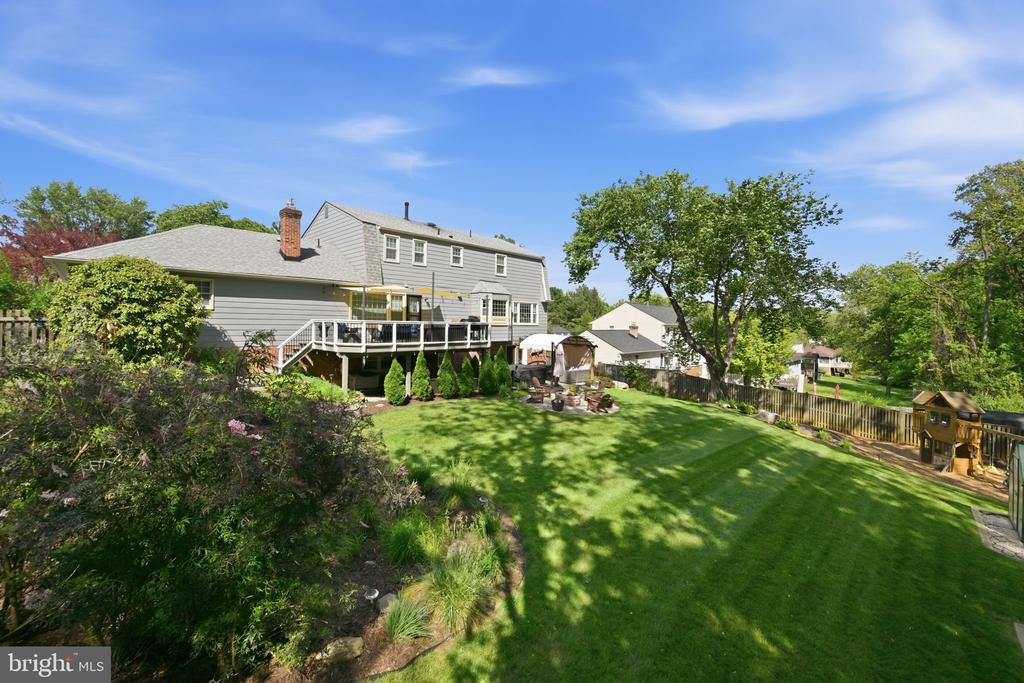 4716 HORNBEAM DRIVE