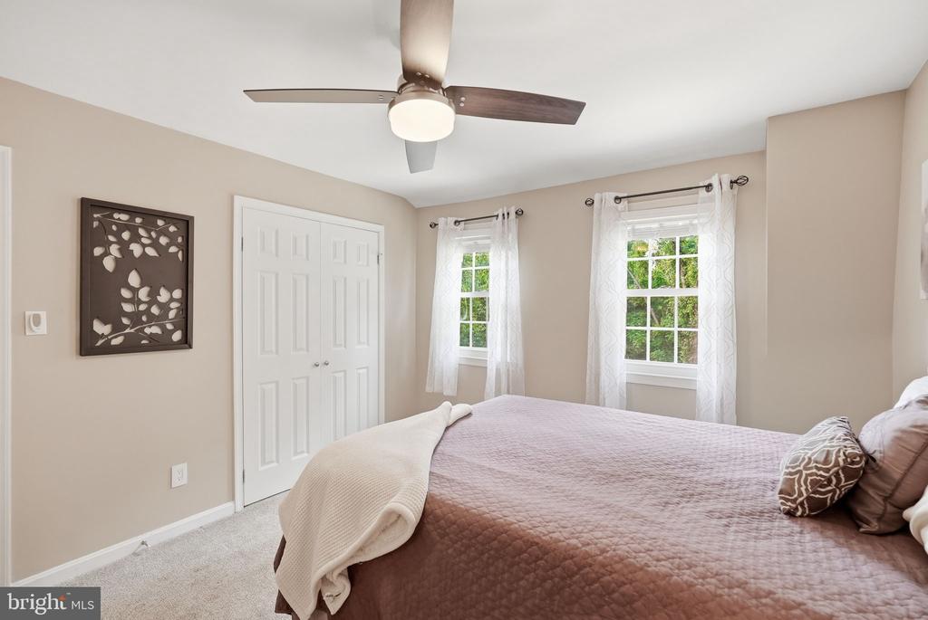 4716 HORNBEAM DRIVE