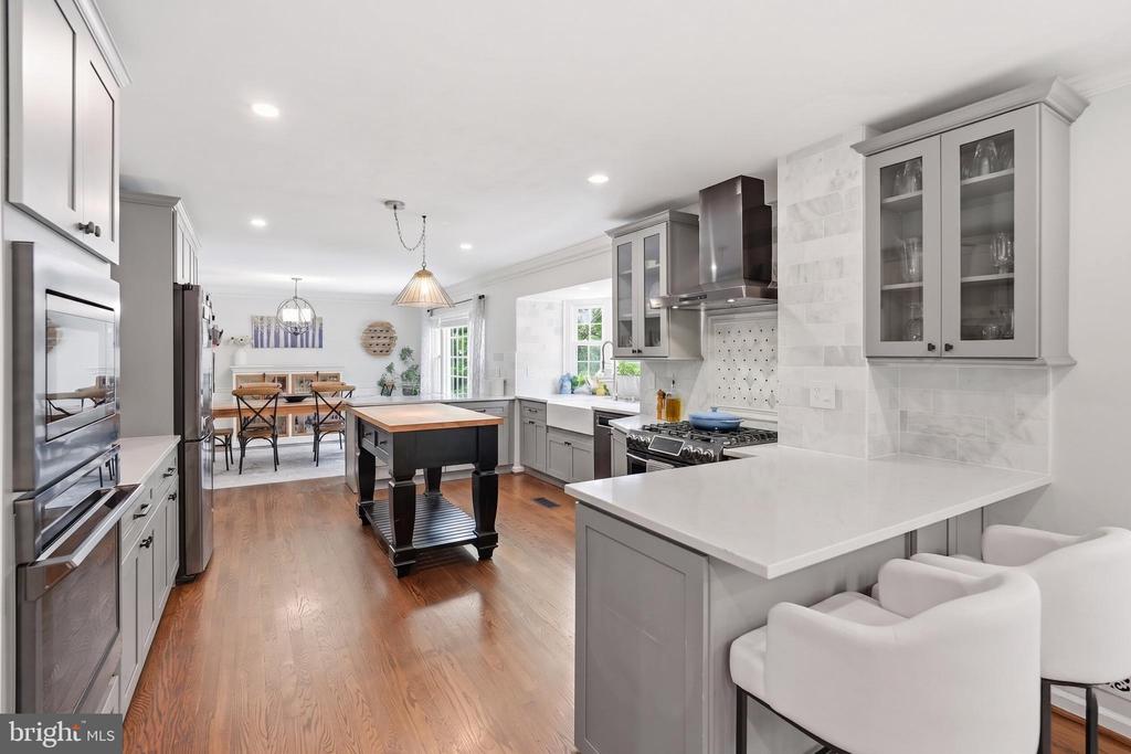 4716 HORNBEAM DRIVE