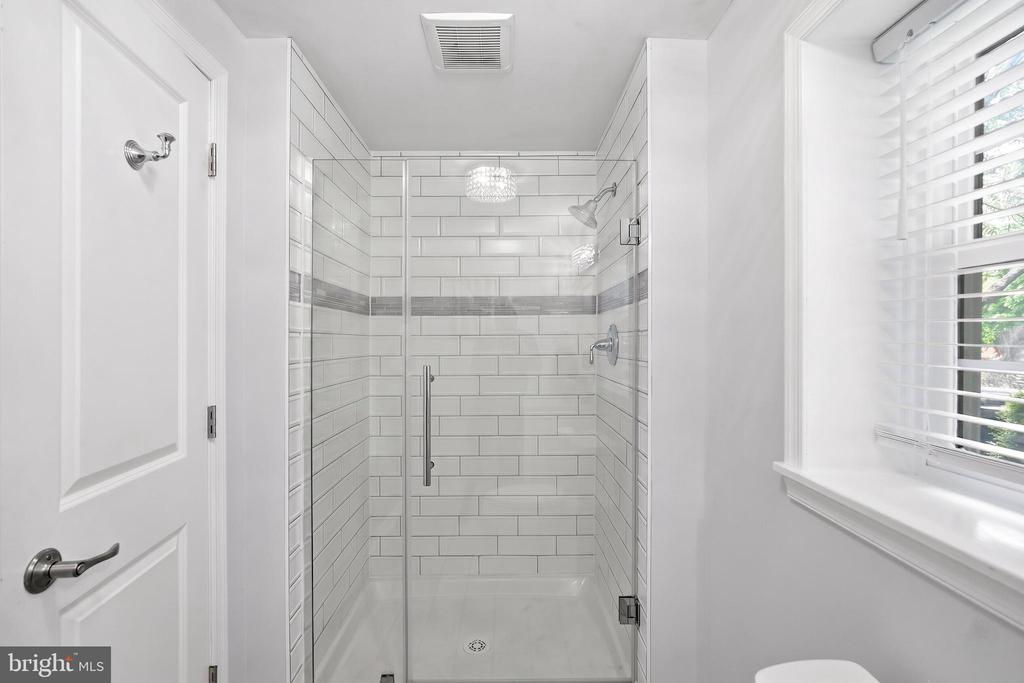 4716 HORNBEAM DRIVE