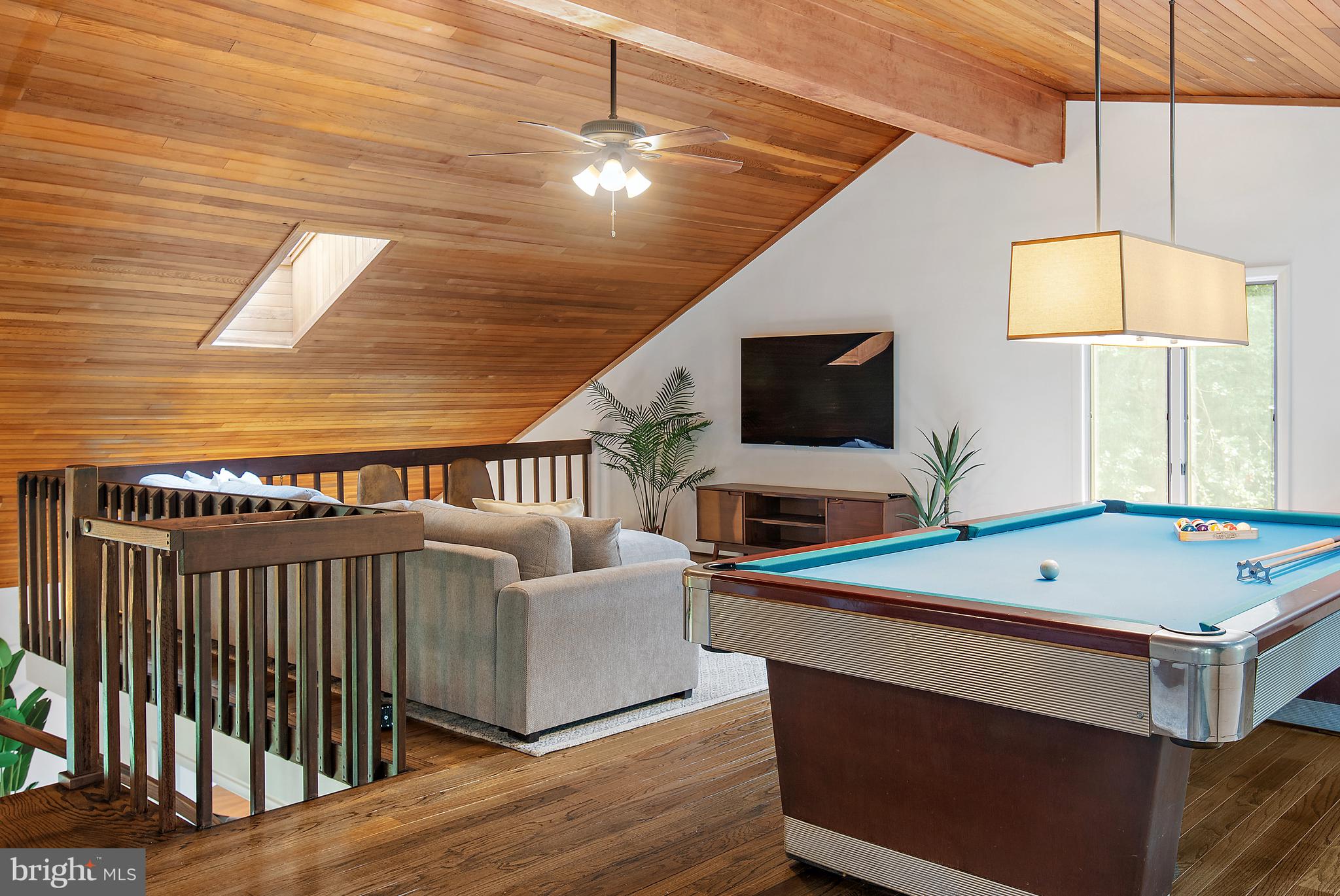 4 Bunkers Ct