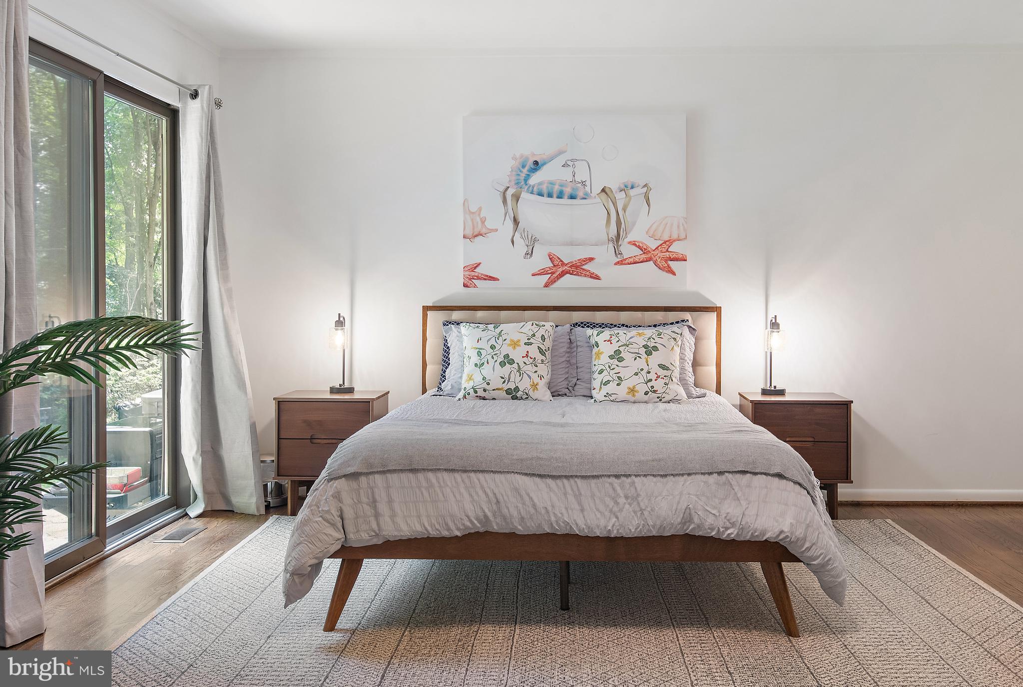 4 Bunkers Ct