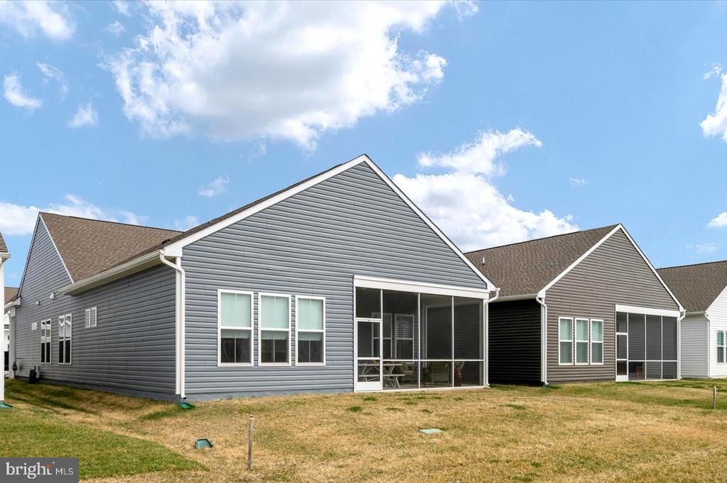 249 WARBLER WAY