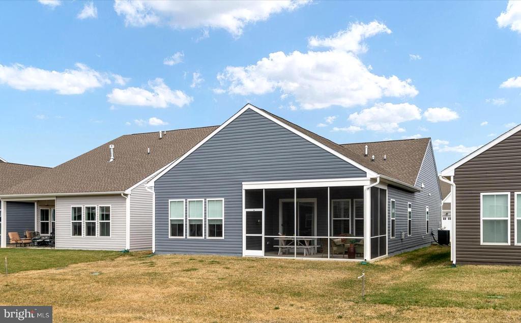 249 WARBLER WAY