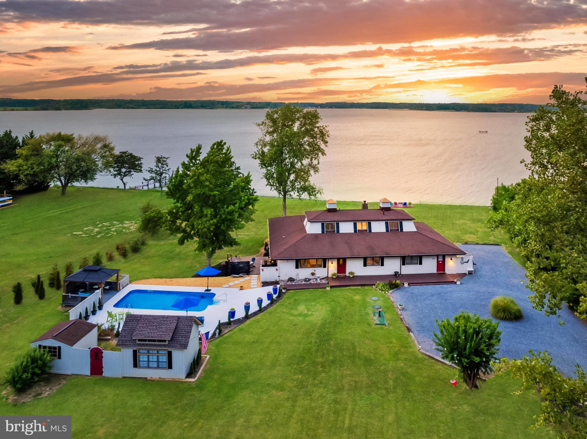 22476 Indian Point Rd