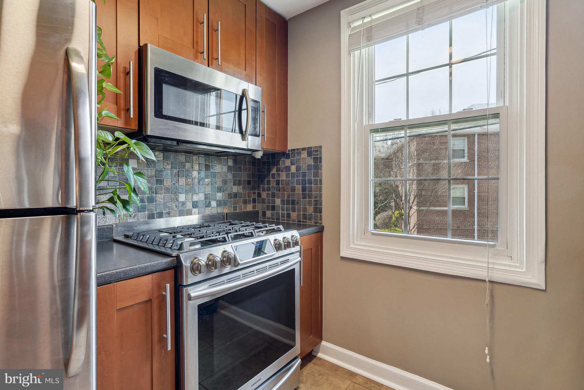 216 N GEORGE MASON DRIVE Unit: 216-2