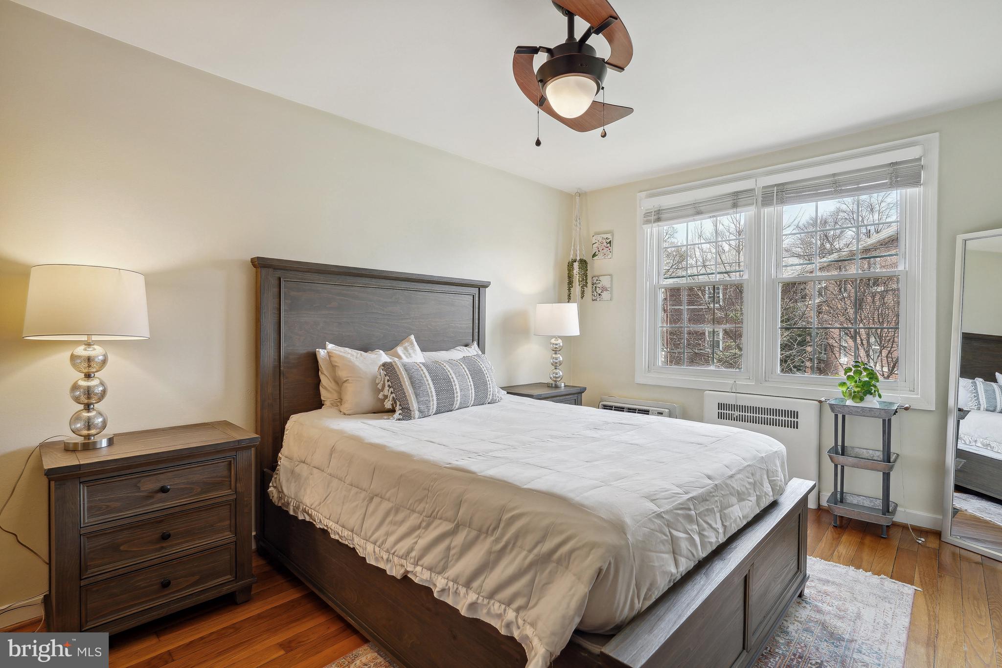 216 N GEORGE MASON DRIVE Unit: 216-2