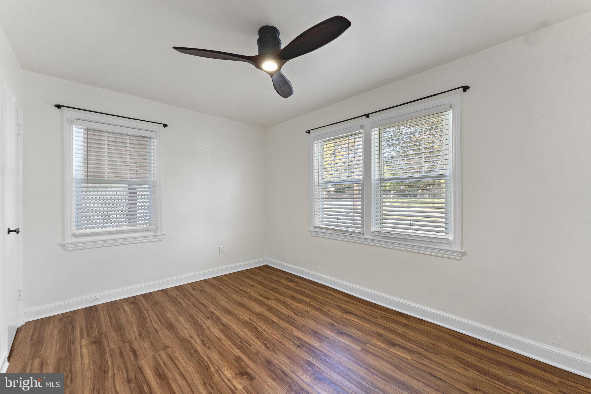 408 S George Mason Dr