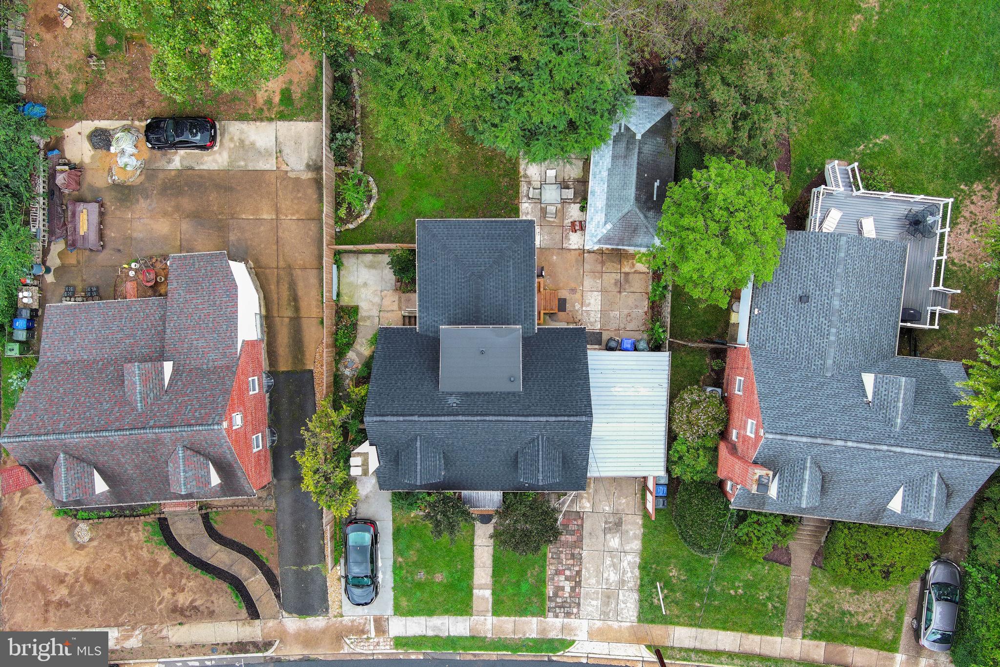 408 S George Mason Dr