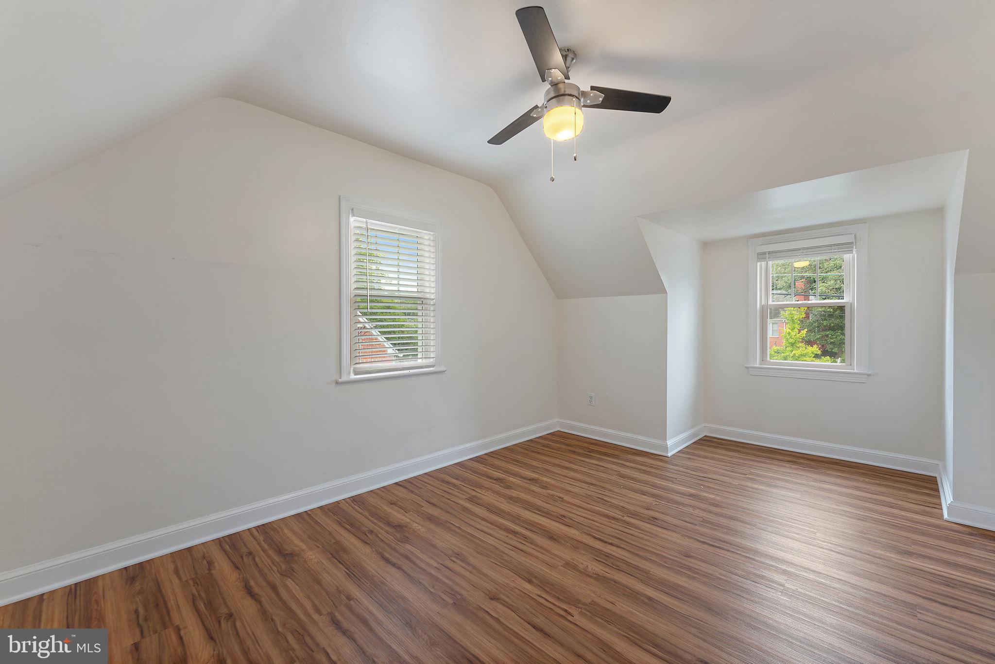 408 S George Mason Dr