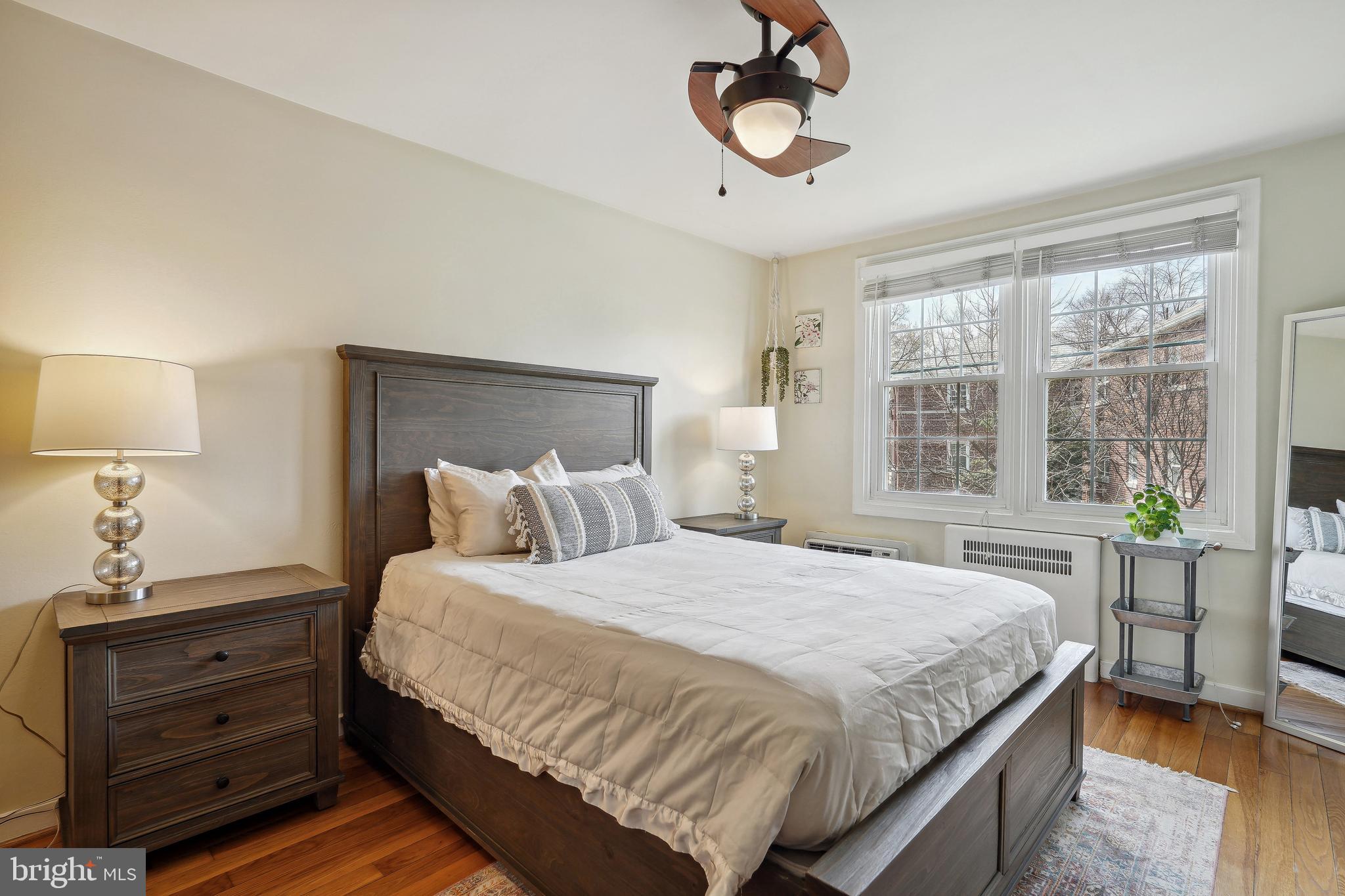 216 N GEORGE MASON DRIVE 216-2