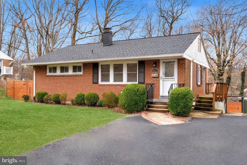 6329 GENTELE COURT