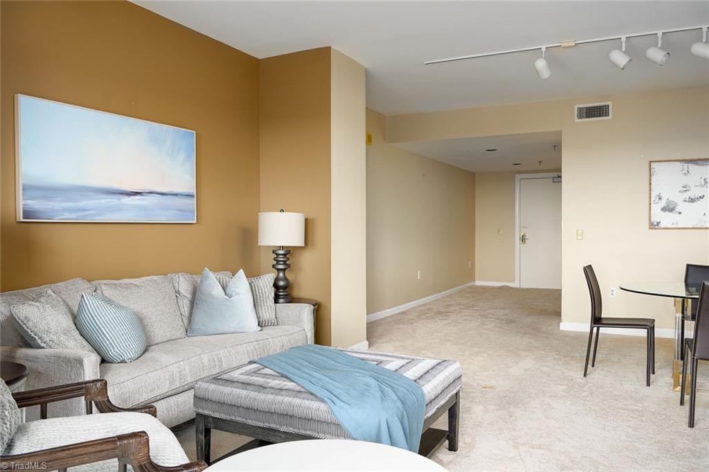 317 High Avenue # 12H