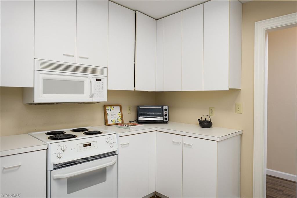 317 High Avenue # 12H