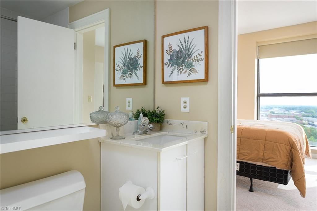 317 High Avenue # 12H