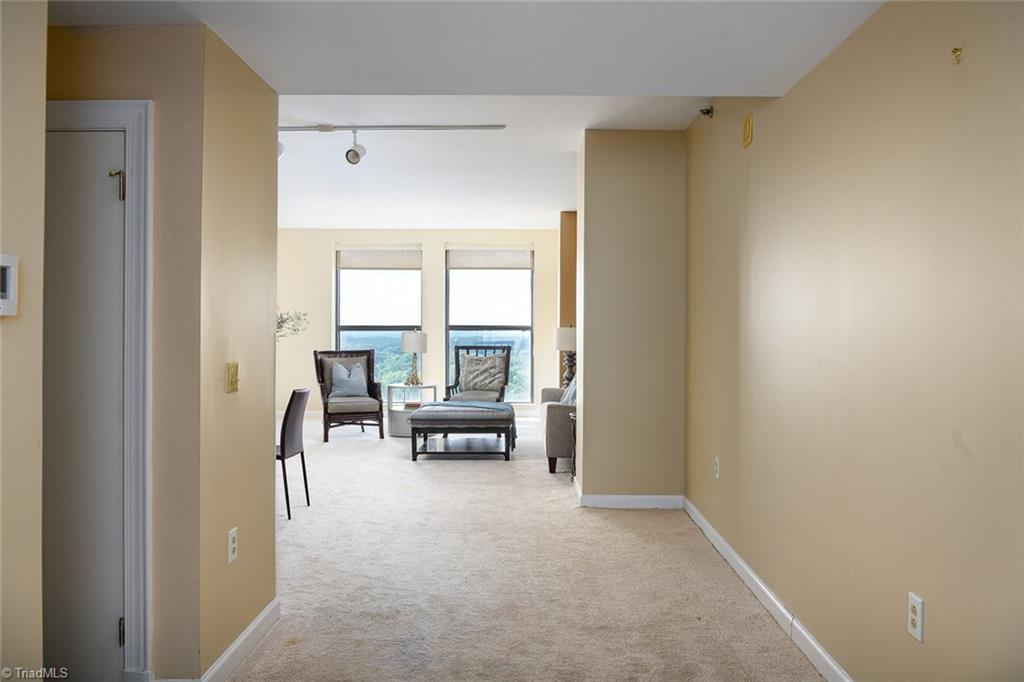 317 High Avenue # 12H