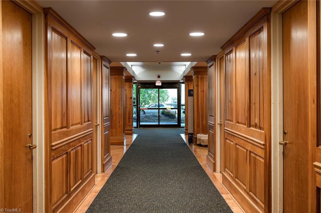 317 High Avenue # 12H