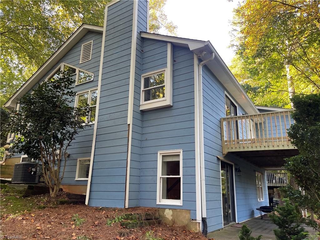 172 Carrisbrooke Lane