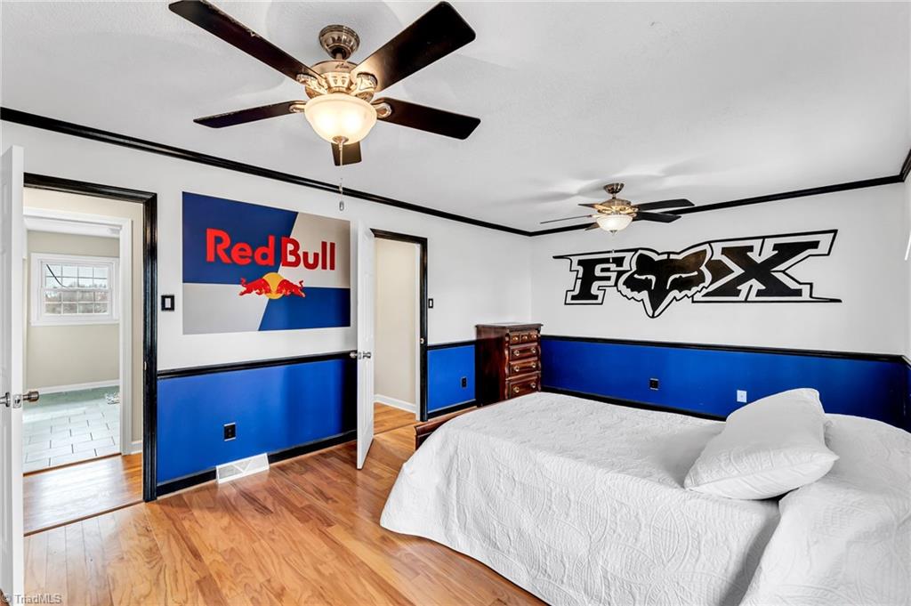 1027 Hobbie Horse Lane