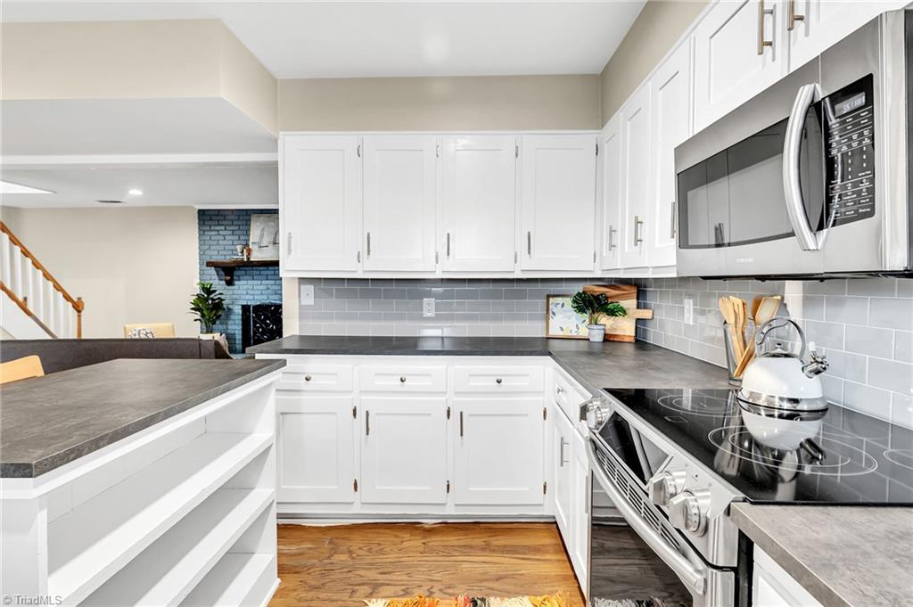 1027 Hobbie Horse Lane