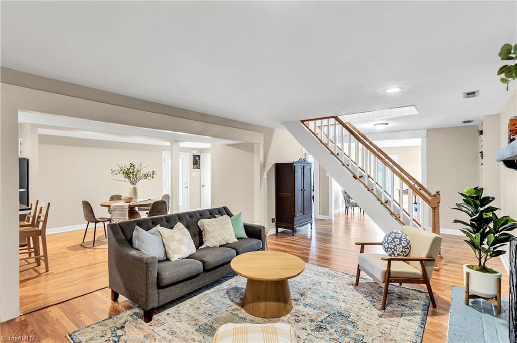 1027 Hobbie Horse Lane