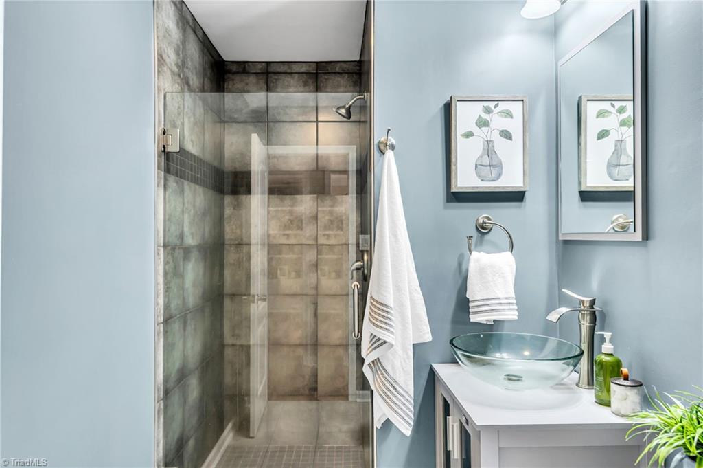 1027 Hobbie Horse Lane