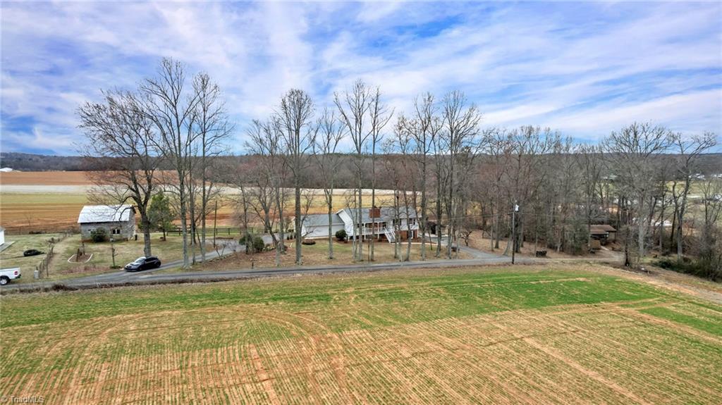 1027 Hobbie Horse Lane