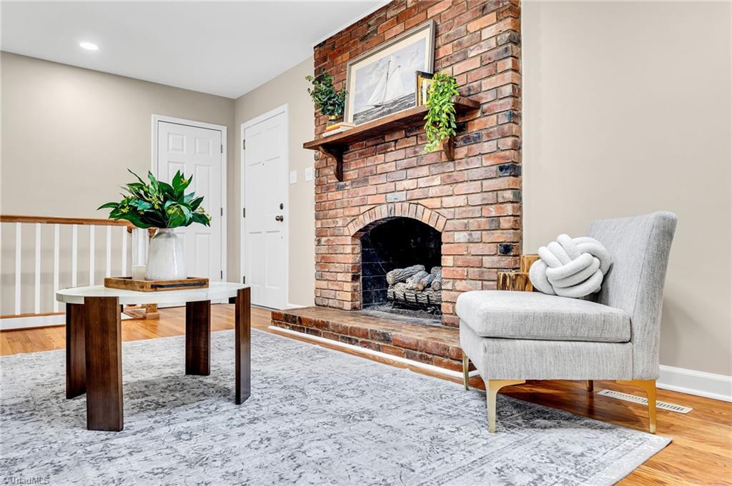 1027 Hobbie Horse Lane