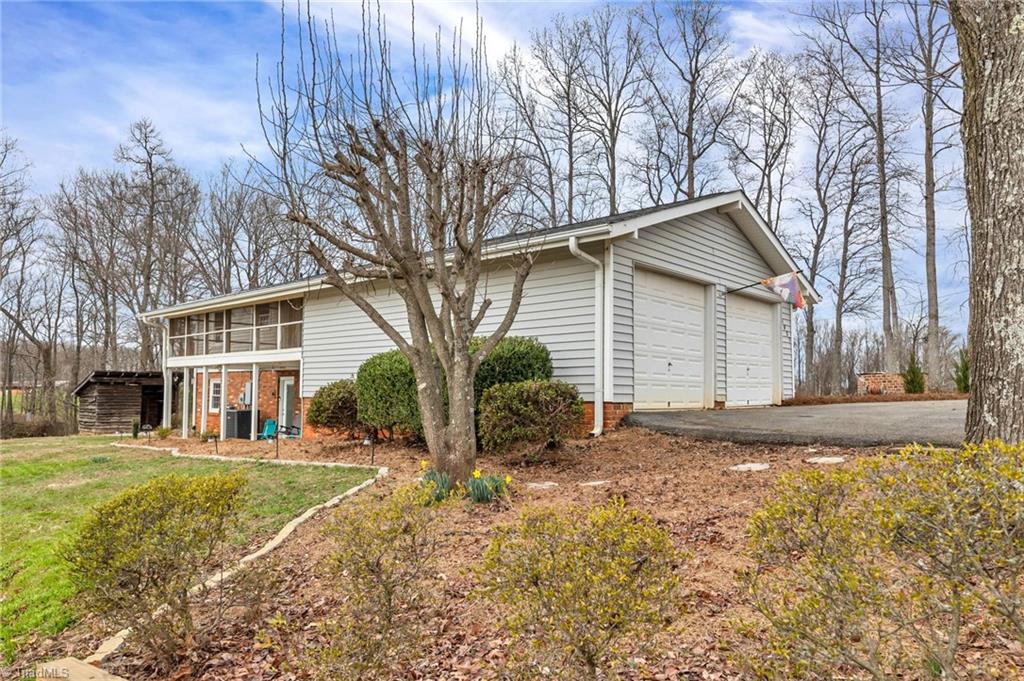 1027 Hobbie Horse Lane