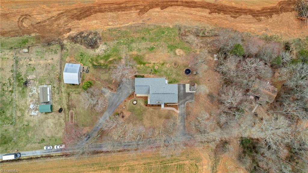 1027 Hobbie Horse Lane