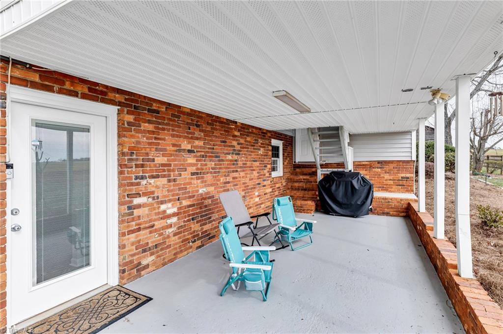 1027 Hobbie Horse Lane