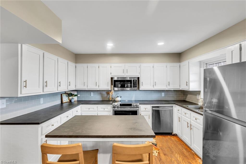 1027 Hobbie Horse Lane