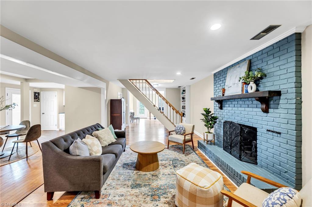 1027 Hobbie Horse Lane