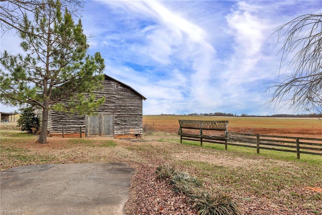 1027 Hobbie Horse Lane