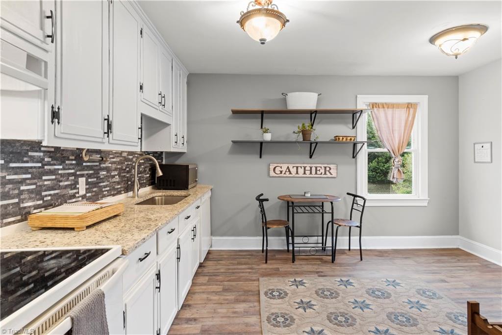 717 S Sunset Drive